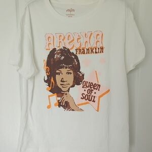 Aretha Franklin White "Queen of Soul" Graphic Tee